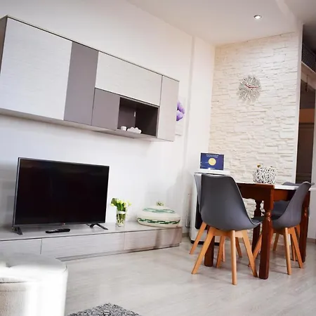 Apartament Vacanze Mare E Montagna